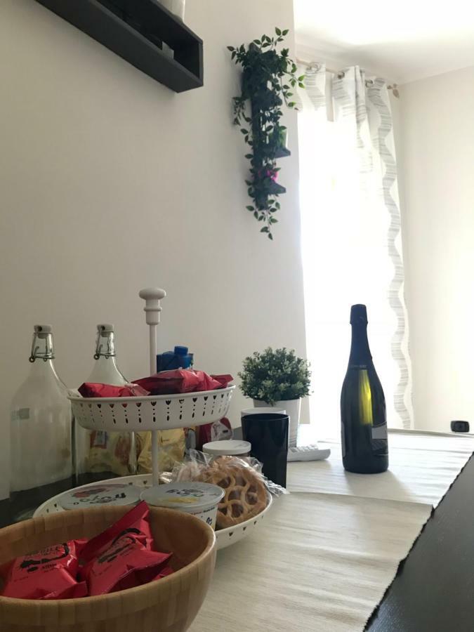 Little Room Салерно Екстер'єр фото